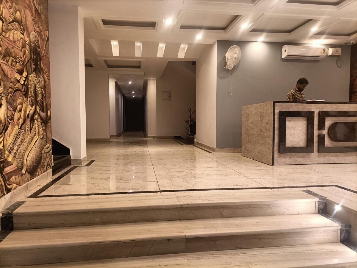 Hotel Tark Inn Near Igi Airport Νέο Δελχί Εξωτερικό φωτογραφία