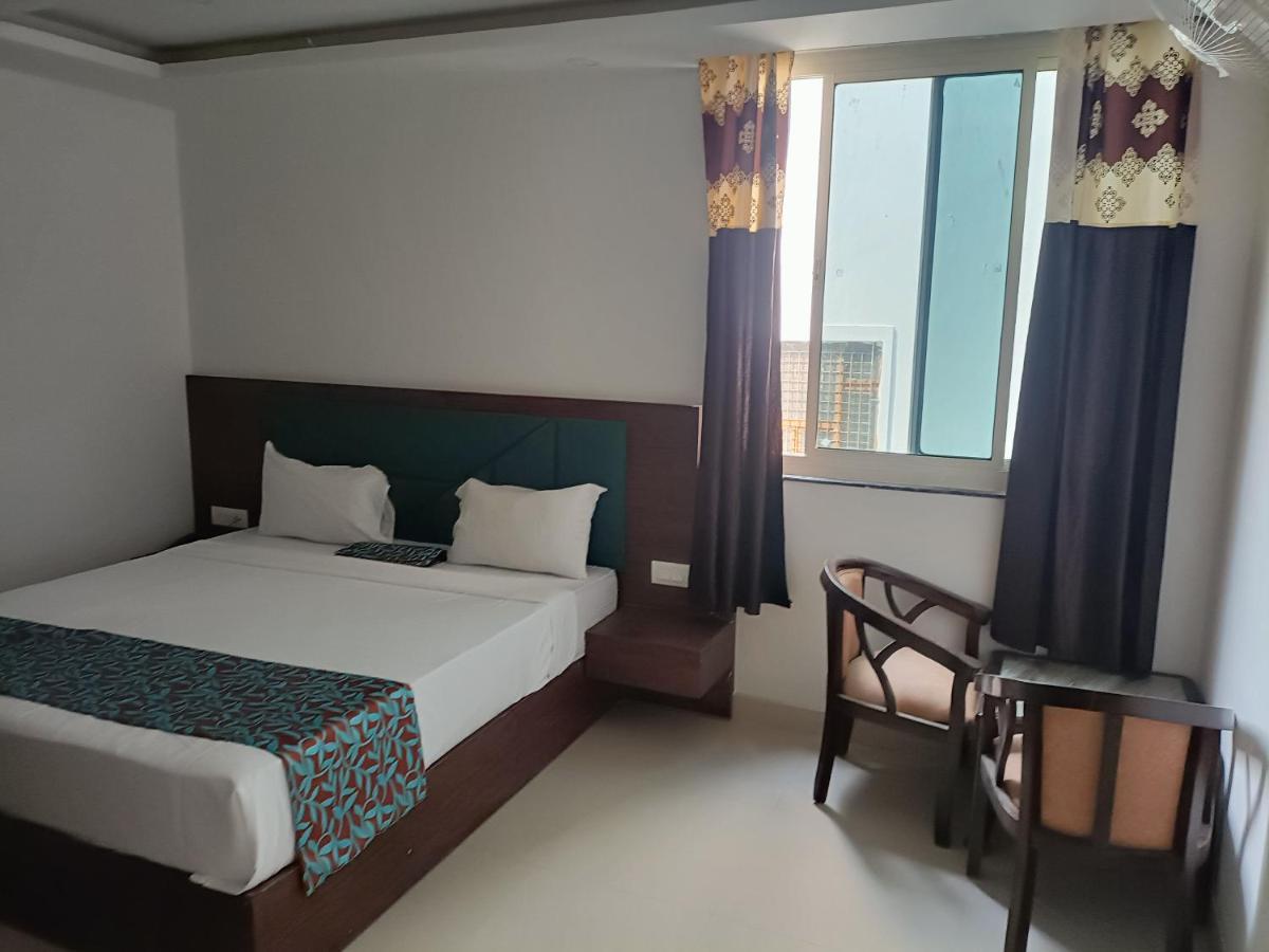 Hotel Tark Inn Near Igi Airport Νέο Δελχί Εξωτερικό φωτογραφία