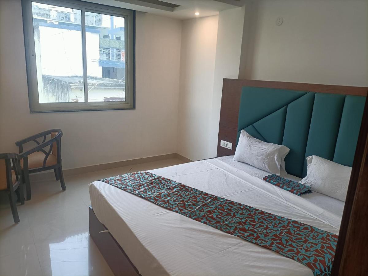 Hotel Tark Inn Near Igi Airport Νέο Δελχί Εξωτερικό φωτογραφία