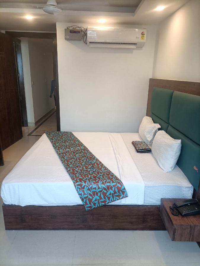 Hotel Tark Inn Near Igi Airport Νέο Δελχί Εξωτερικό φωτογραφία