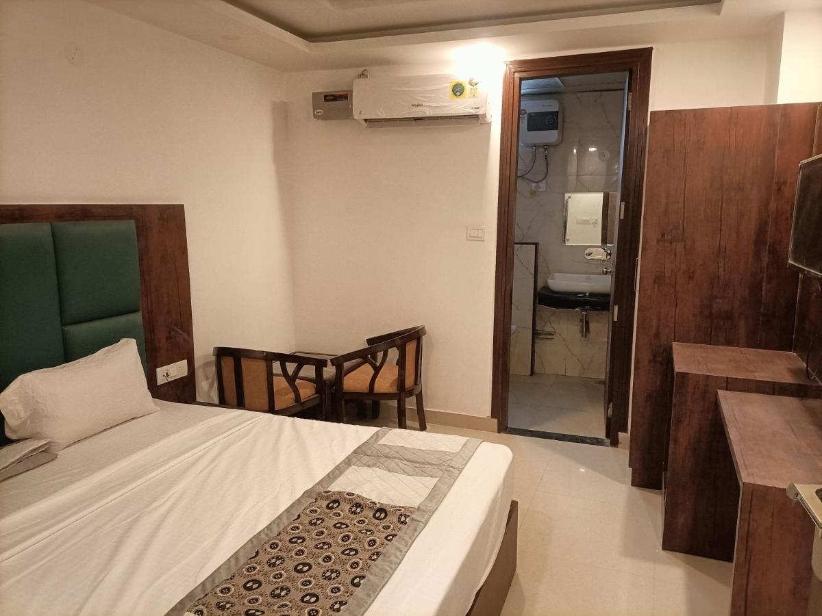 Hotel Tark Inn Near Igi Airport Νέο Δελχί Εξωτερικό φωτογραφία